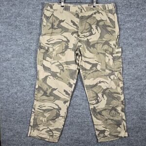 Wrangler Camo‎ Cargo Pants Sz 42 x 32 MODEL# 70LEWCG CAMOUFLAGE Streetwear